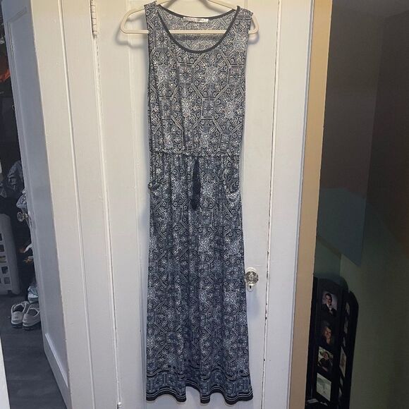 Max Studio Maxi Size XL - Picture 1 of 3